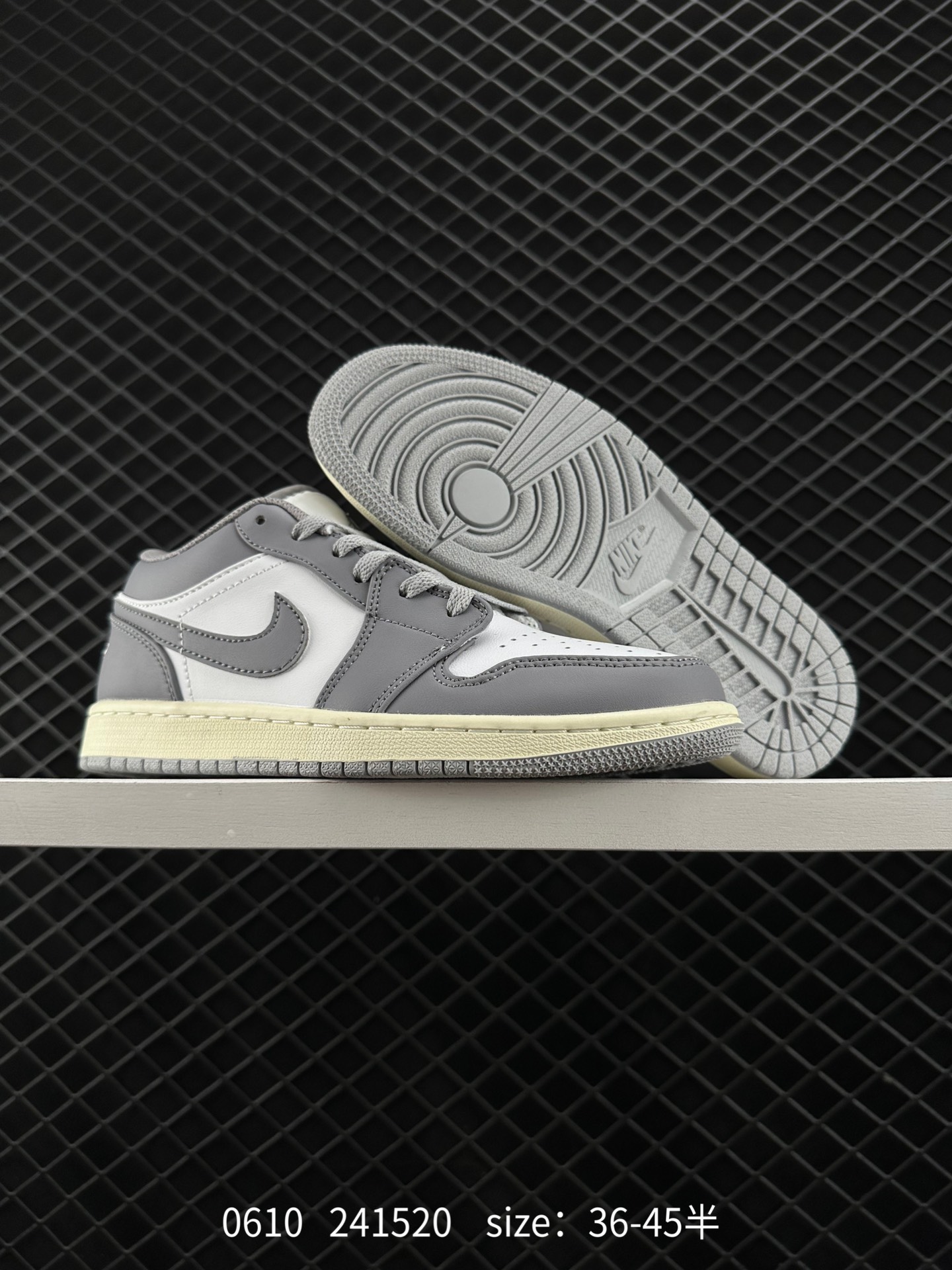 Air Jordan 1 Low AJ1